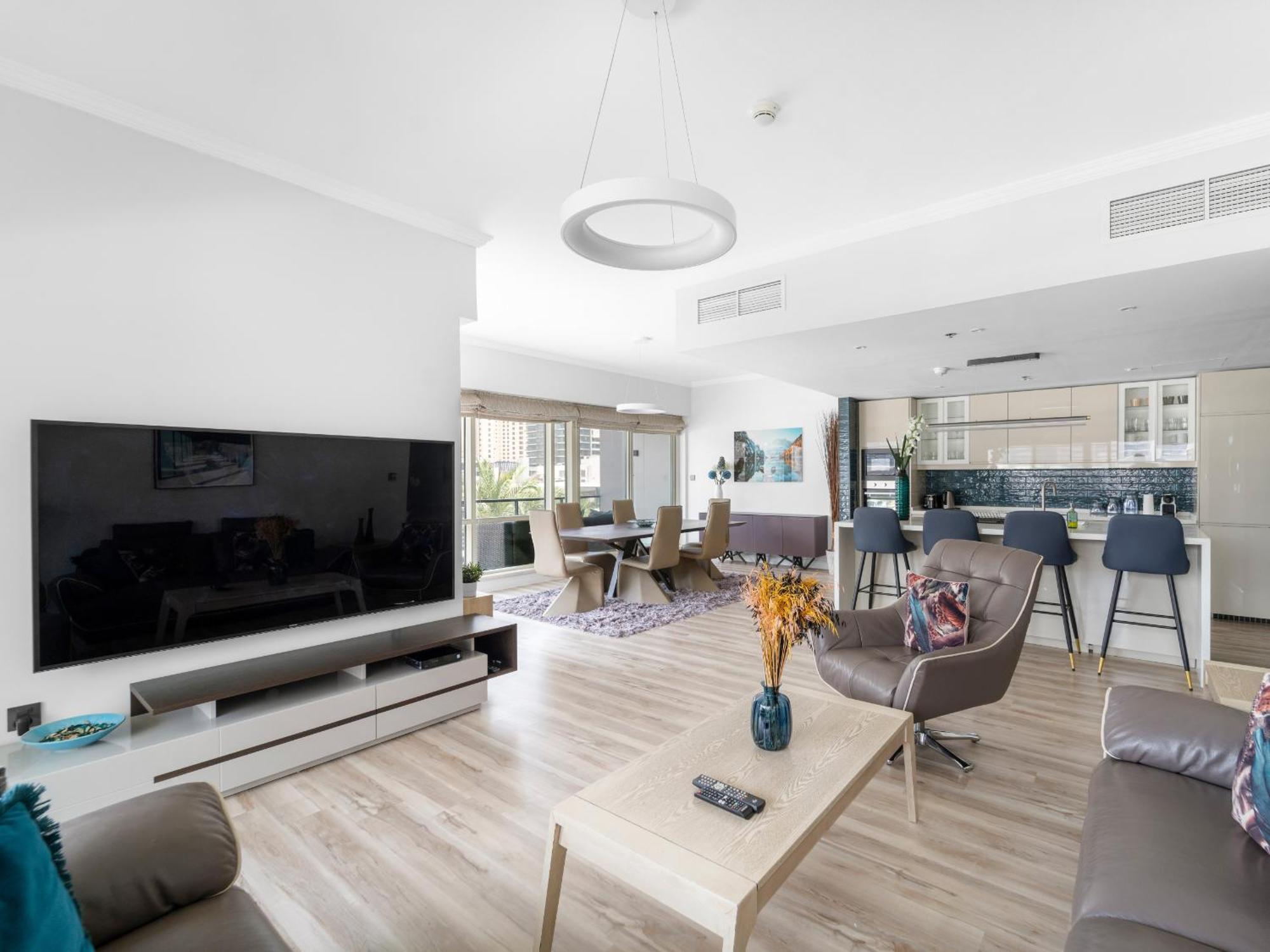 Beachfront Bliss 3bdr-majara In Marina With Patio Appartement Dubai